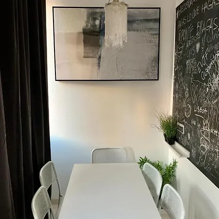 Beautiful 7 Bedroom In *